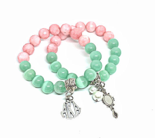 AKA Themed Set - Mint